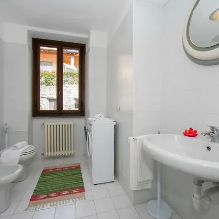 Casa Fronte Isola Appartement Ossuccio